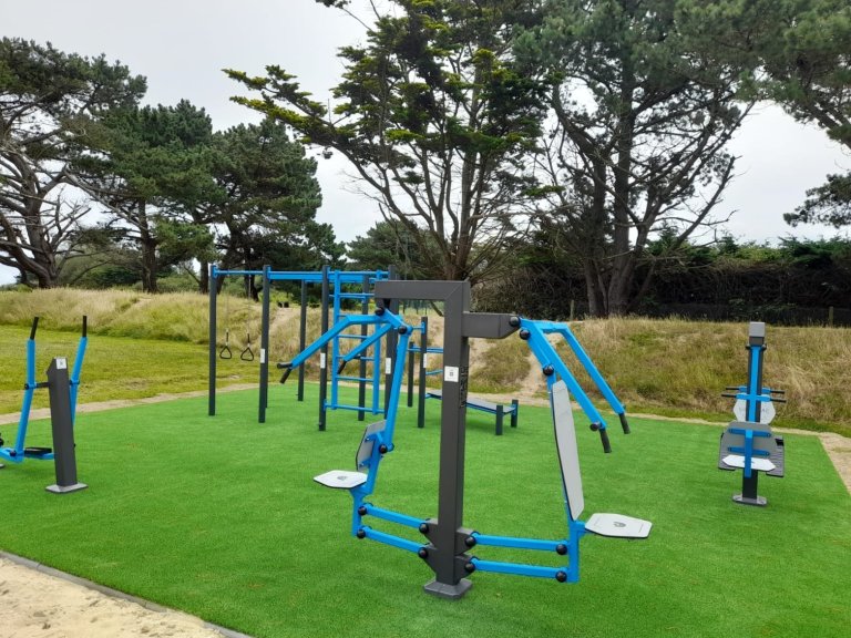 Aire de fitness - rue de Poul Palud